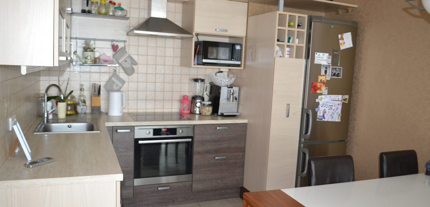 Geras, naujas 48 kv.m butas su virtuvės baldais ir buitine technika